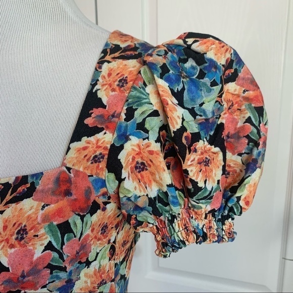 One of a kind! Olivaceous Sample Piece Floral Puff Sleeve Dress - Picture 9 of 16